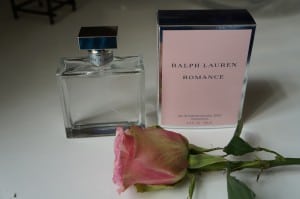 Romance, perfume y flores