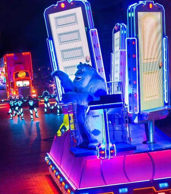 Disneyland Resort - Sulley in Paint the Night