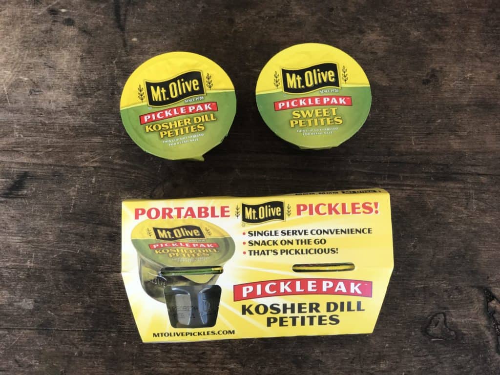 Portable Pickles con una opción de merienda para la lonchera