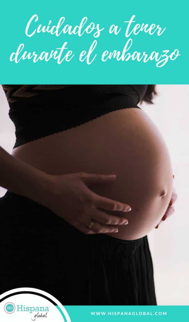Es muy importante cuidar lo que comes durante el embarazo. Te decimos qué precauciones tomar para evitar enfermedades transmitidas por los alimentos.