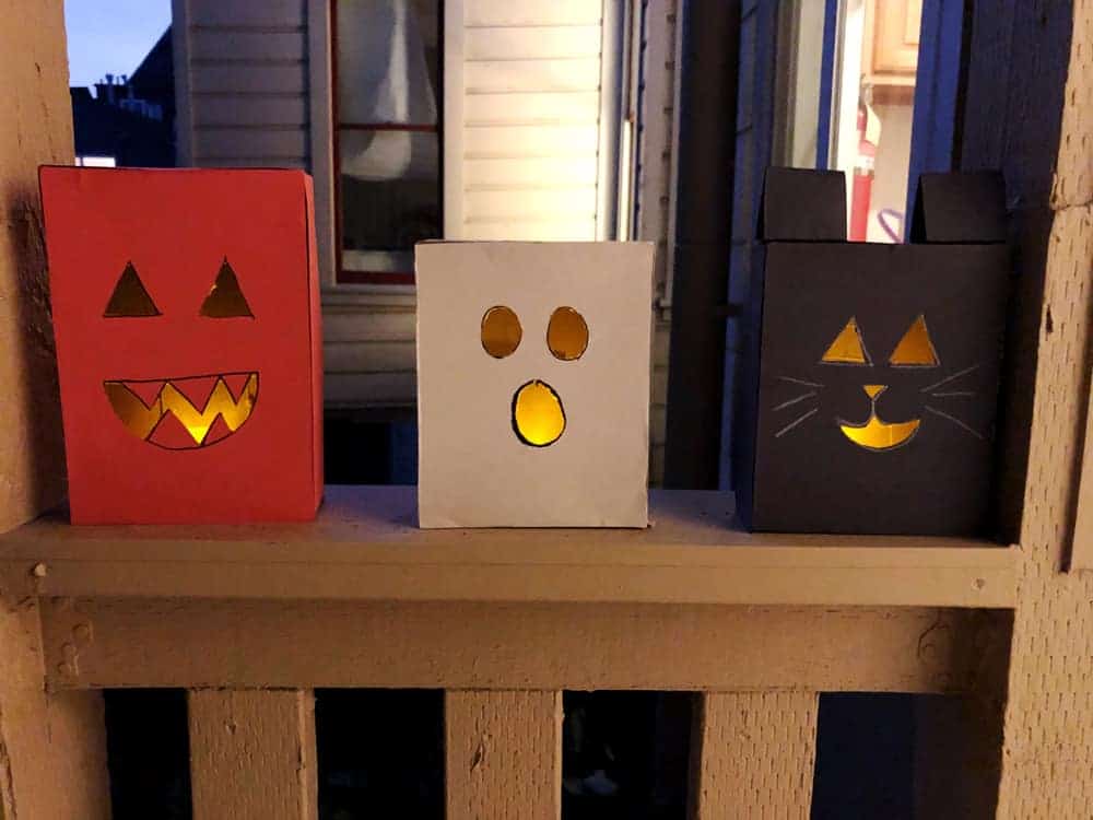 Cómo hacer luminarias para Halloween con cajas de cereales