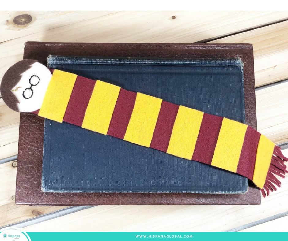 Cómo hacer un marcador de libros de Harry Potter en pocos minutos