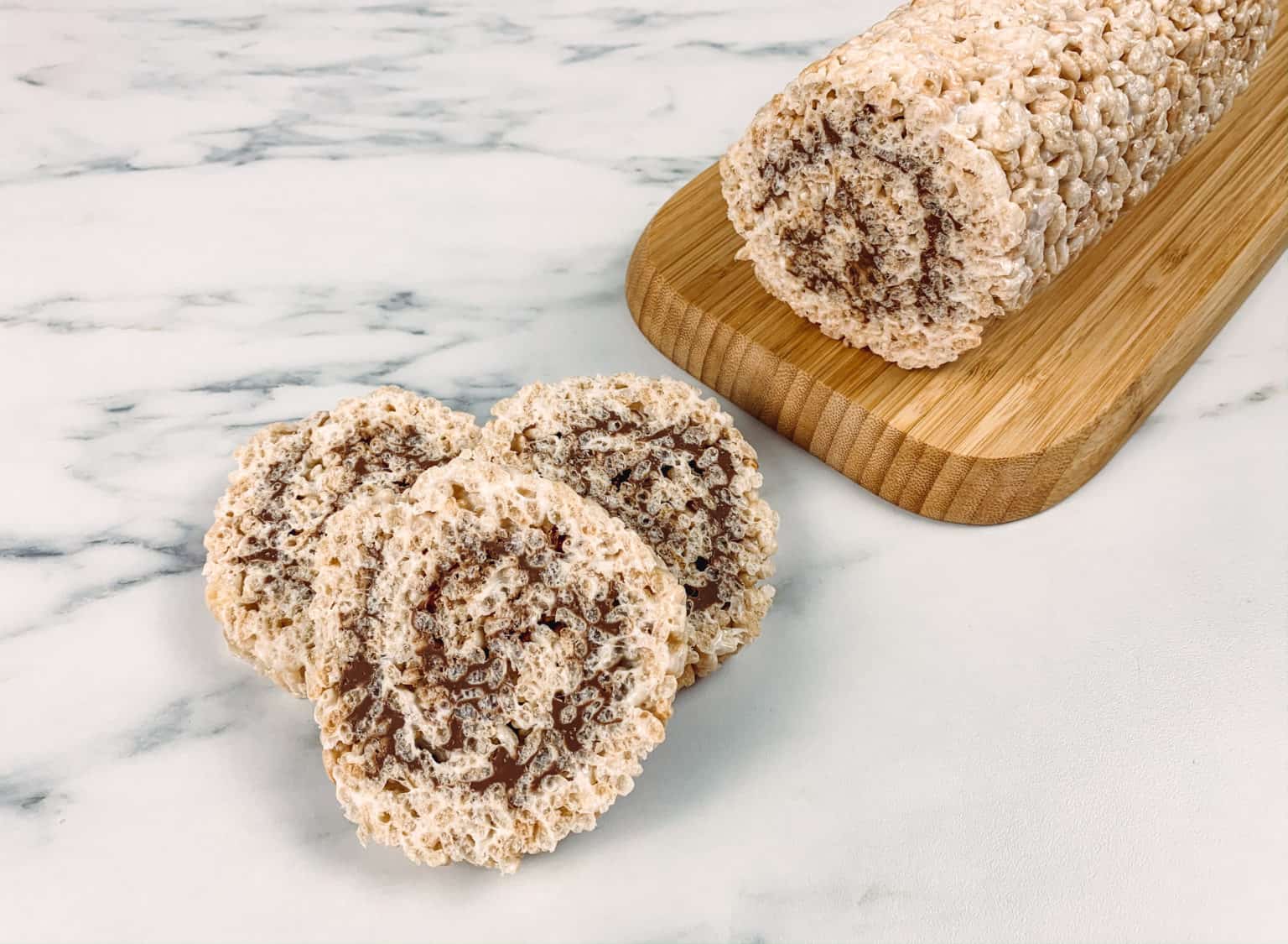 Postre sin gluten: rollo de Rice Krispies con chocolate - Hispana Global