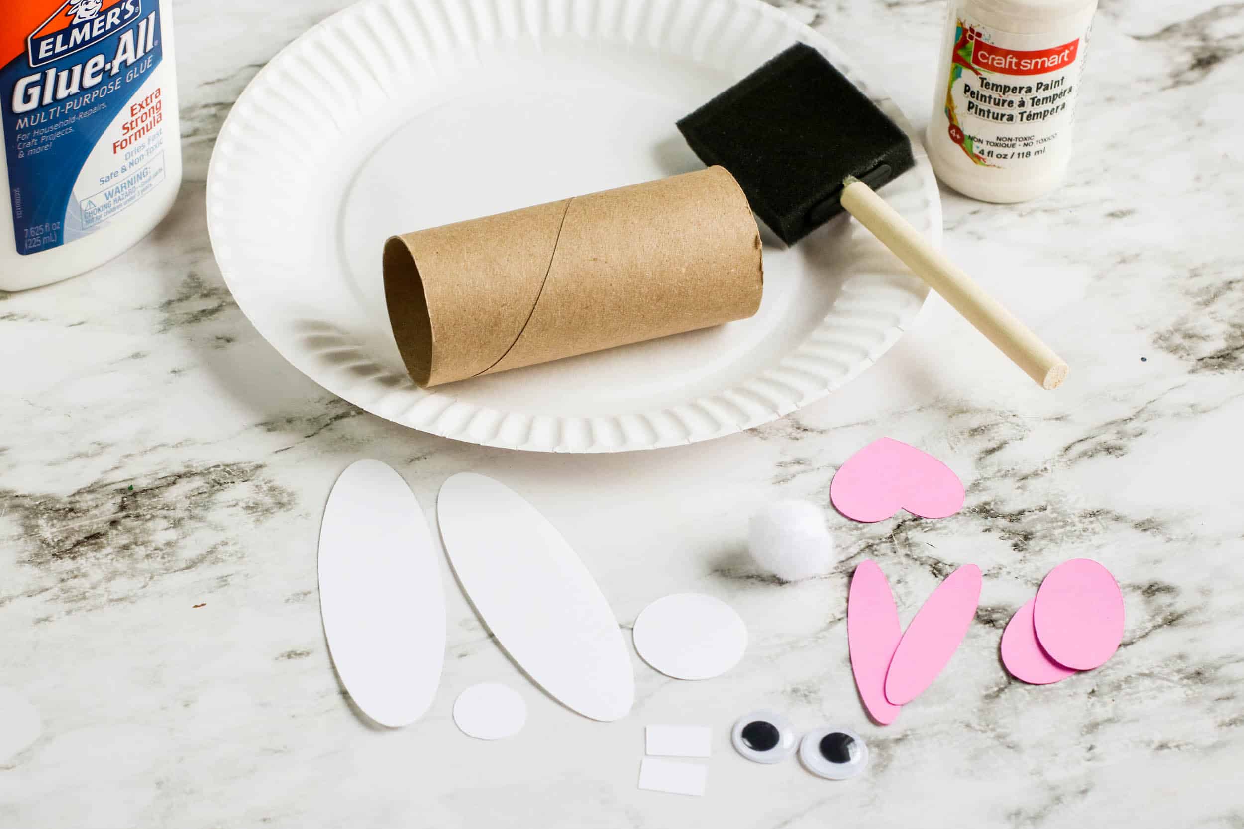 Cómo hacer un conejo de Pascua reciclando un rollo de papel higiénico -  Hispana Global