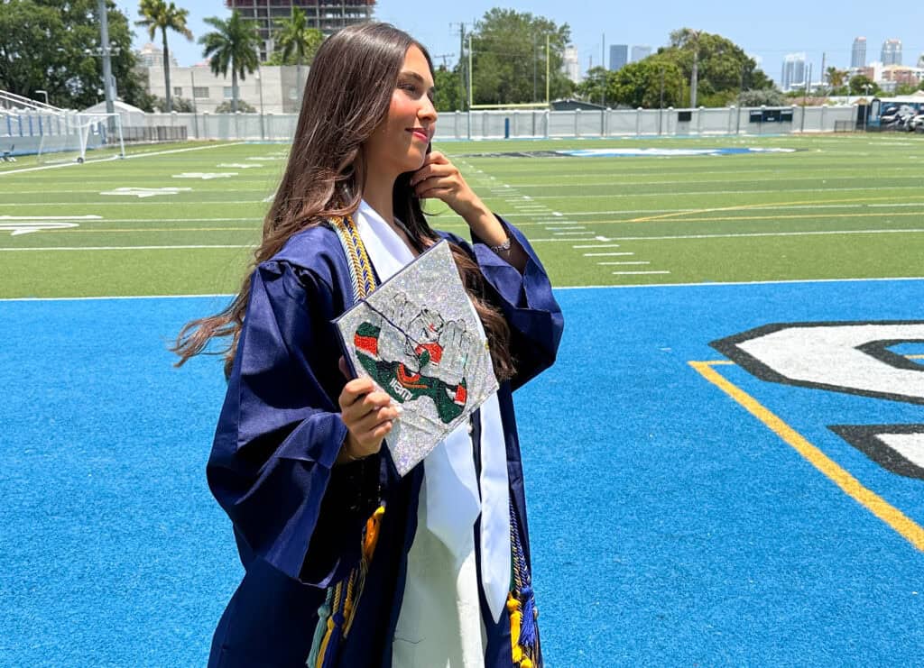 Ideas de regalos para el regreso a clases para jóvenes y adolescentes como los graduados de la secundaria